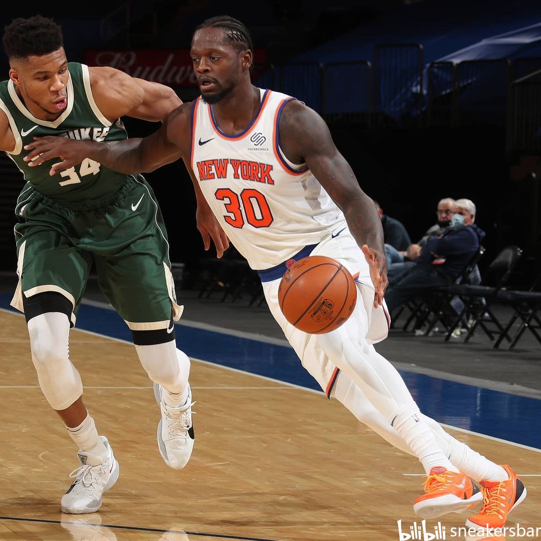 的绝对优势 的绝对优势